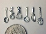 FP53 1/24th Scale Kitchen Utensils Set